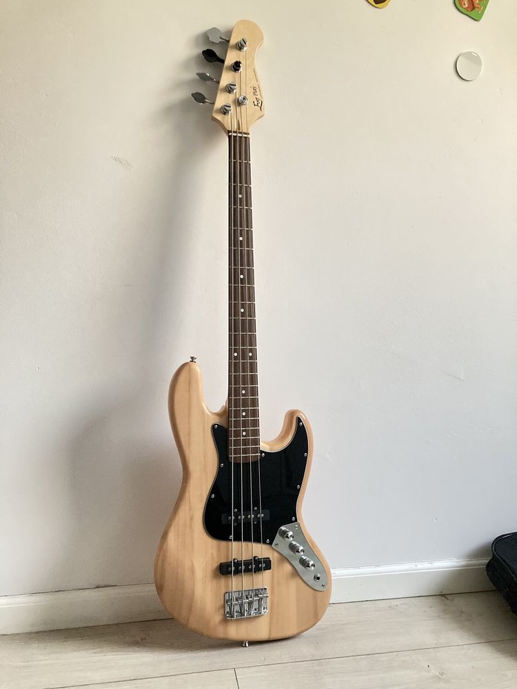 Gitara basowa Everplay