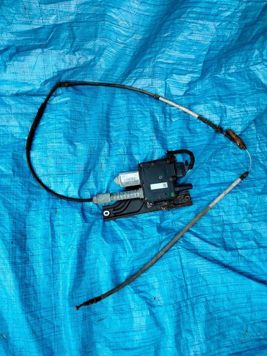 MECHANIZM HAMULCA HAMULEC RĘCZNY ELEKTRYCZNY OPEL INSIGNIA A