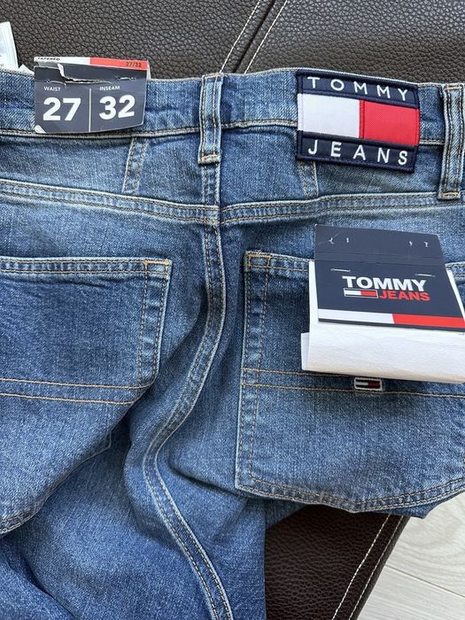 Джинсы Mom Tommy Hilfiger