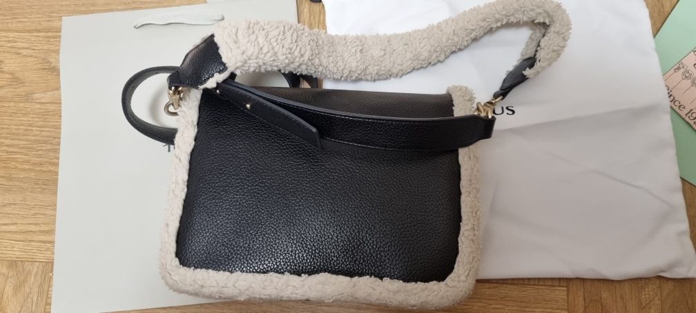 Tous torebka bandolera crossbody skórzana czarna