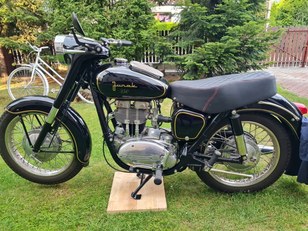 Motocykl Junak M10 1962