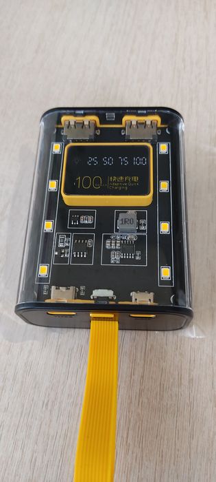 Повербанк корпус с фонариком