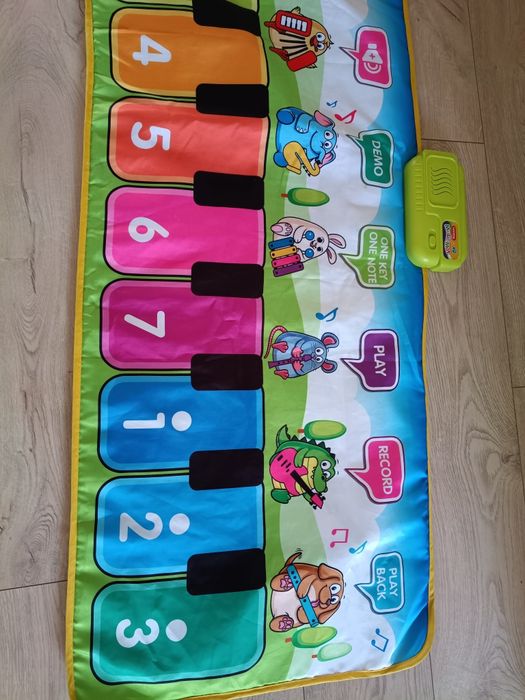 Mata grająca, pianinko dla dzieci