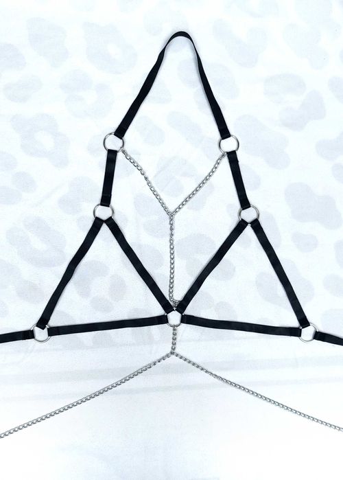 czarny sexy harness stanik otwarte miseczki