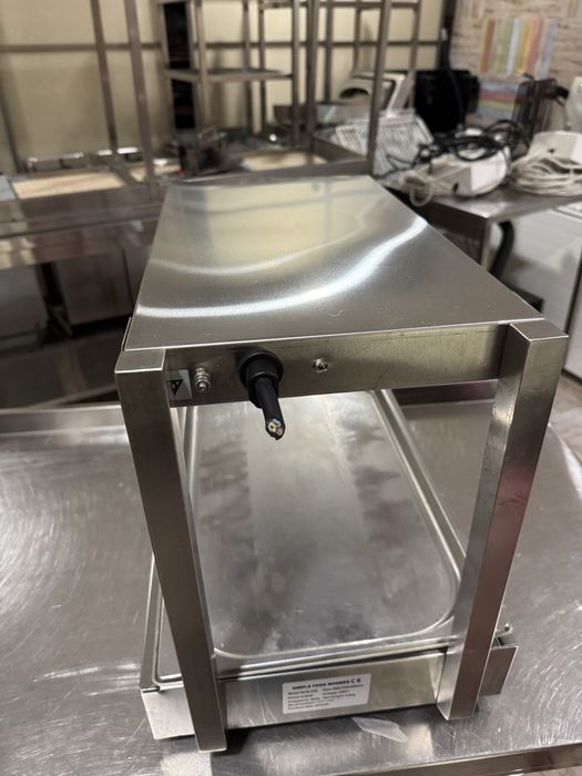 Підігрів для їжі з лампою