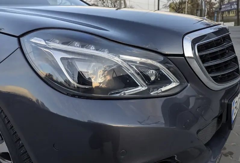 Mercedes-Benz E 300 3.0 TDI