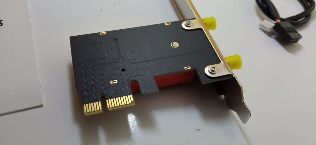 Новий адаптер Fenvi Wi-Fi PCI-E 1200 Мб/с 2.4/5 Ghz + Bluetooth 4.0