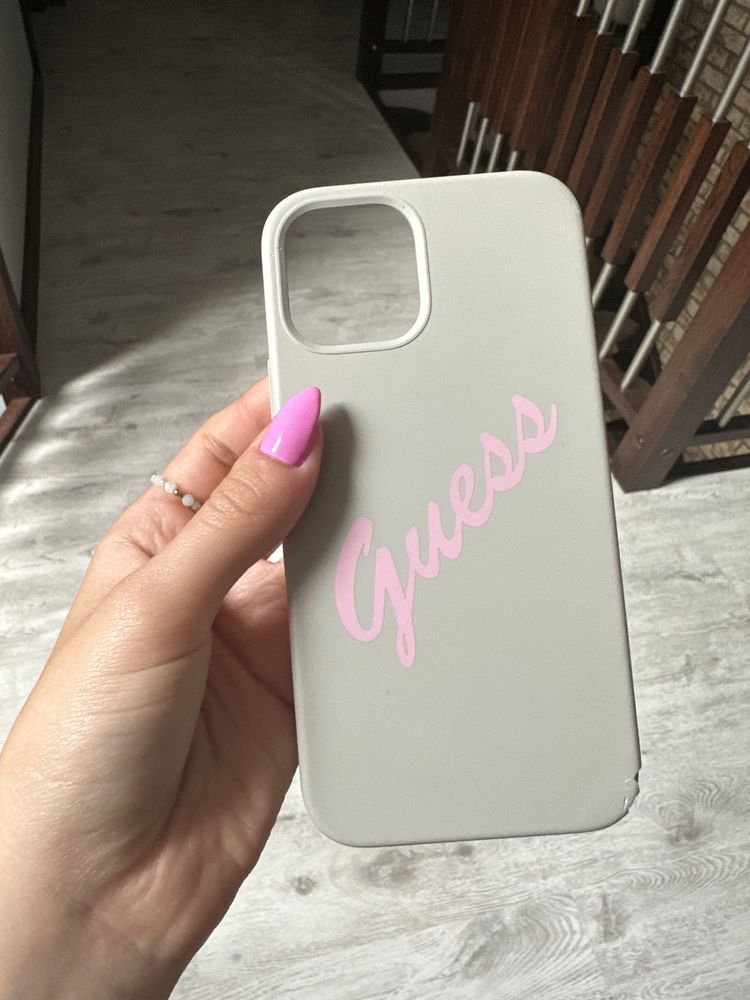 Case etui oryginalne Guess iphone 12 pro beżowy pudrowy róż