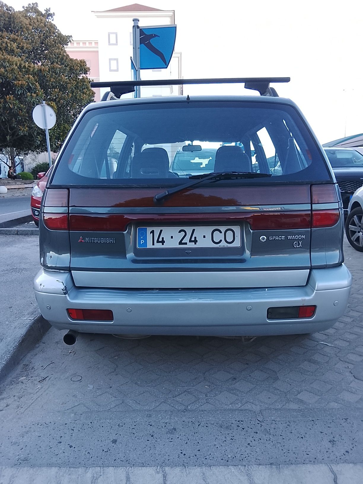 Mitsubishi space  wagon 7 lugares gasóleo aceito troca