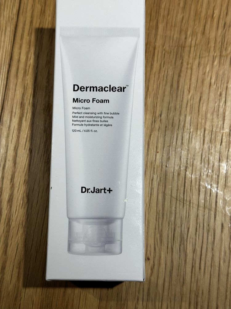 Dr Jart + Dermaclear Micro Foam Pisnka do mycia twarzy