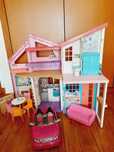 Casa Malibu e carro da Barbie
