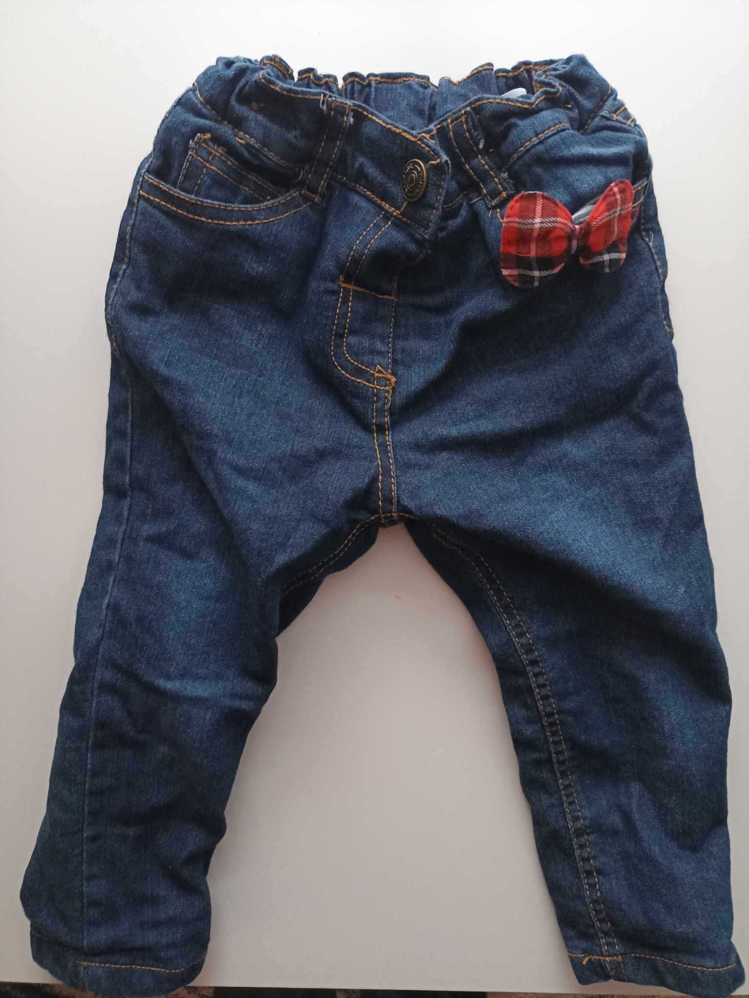 Spodnie jeansowe dla dziewczynki 86cm