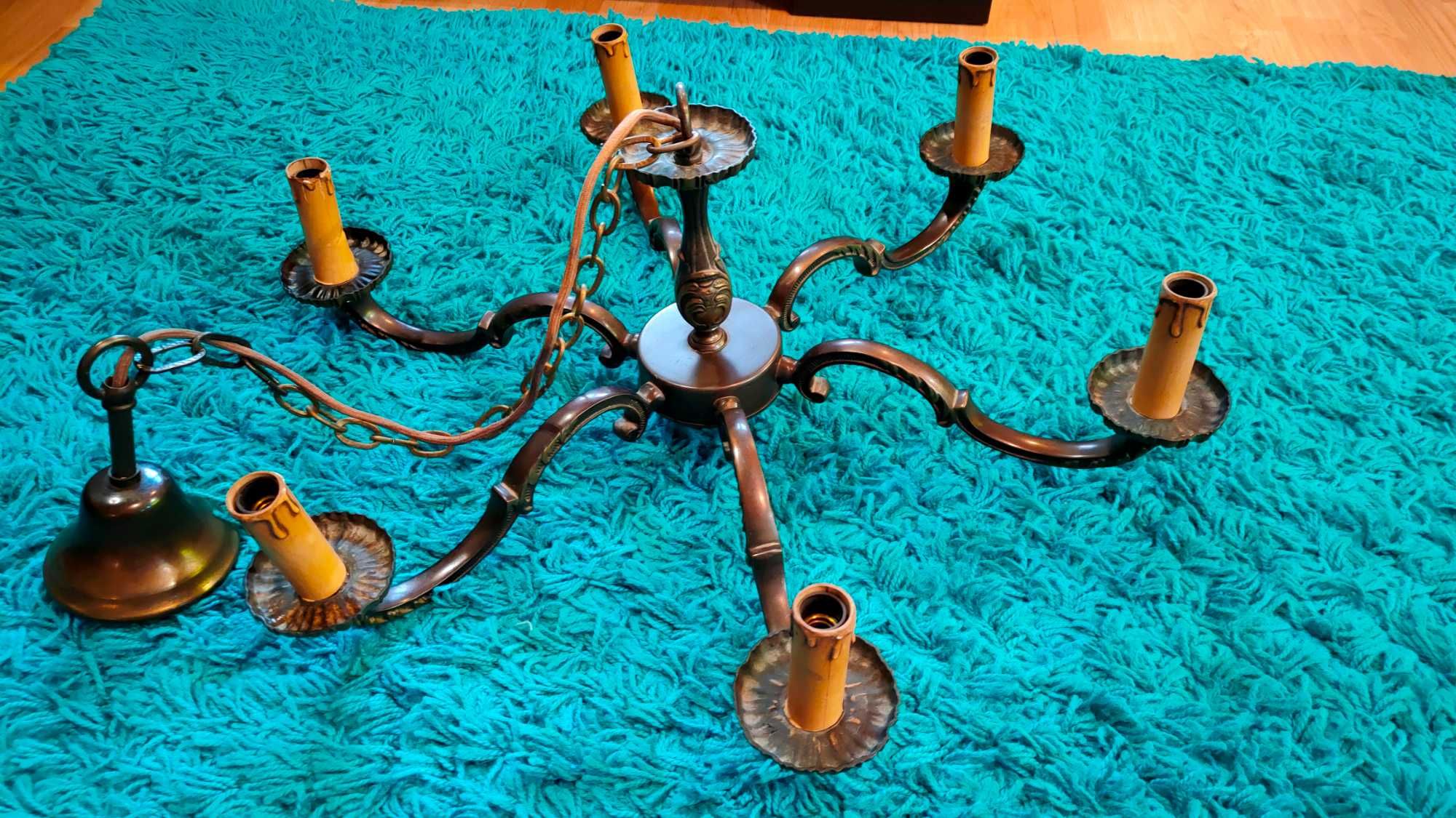 Żyrandol mosiężny (antyk)