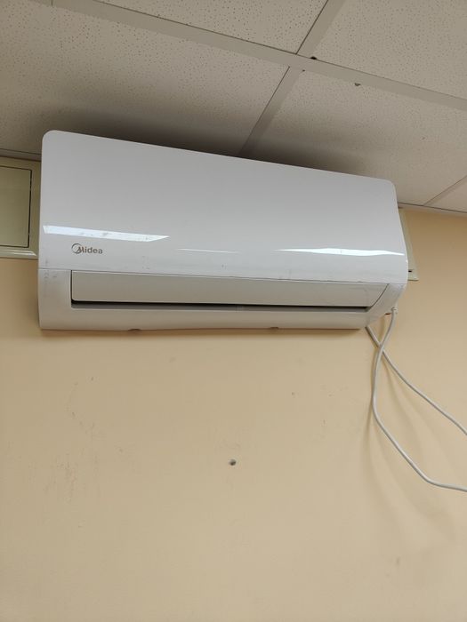 Інвертор Кондиціонер Midea Xtreme Save Eco AG-07N8C2DF-I/AG-07N8C2DF-O