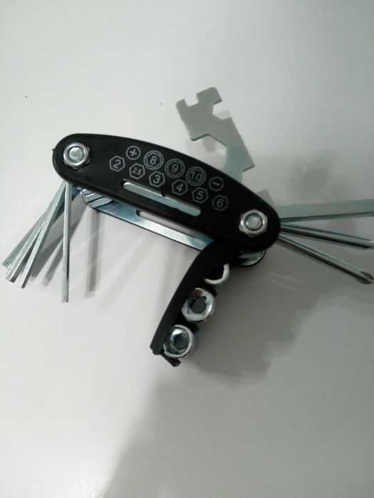 Zestaw kluczy rowerowych roweru imbus klucz 16w1 multitool