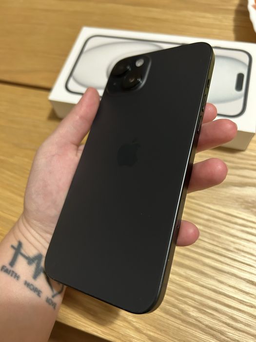 Sprzedam Iphone 15 plus
