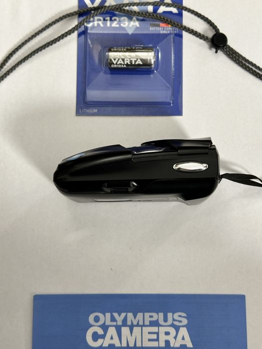 Olympus Mju - ll  Olympus Mju -2