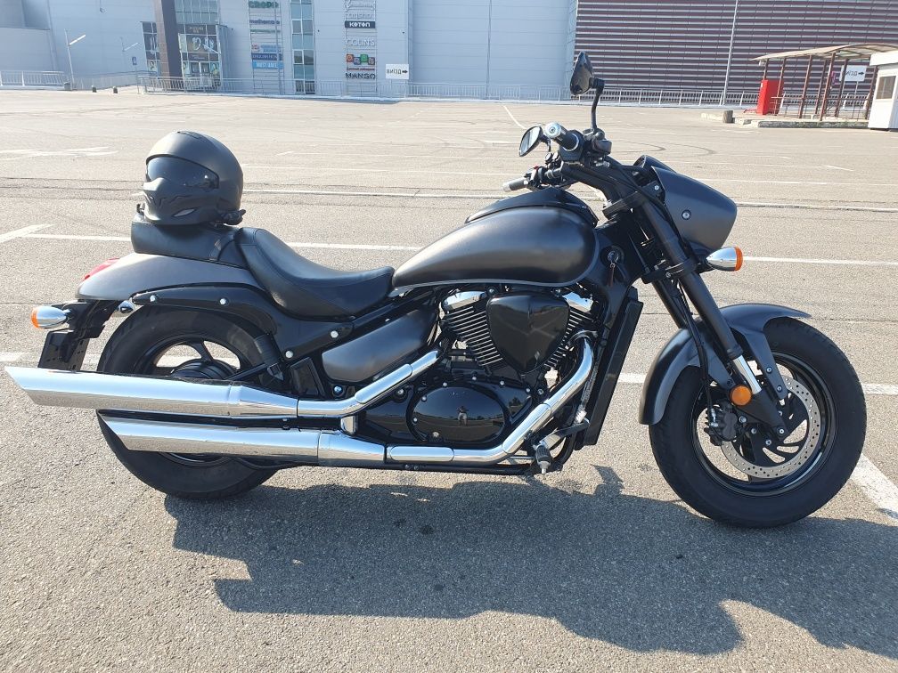 Suzuki boulevard m50