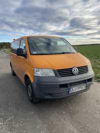 vw transporter  9 osobowy