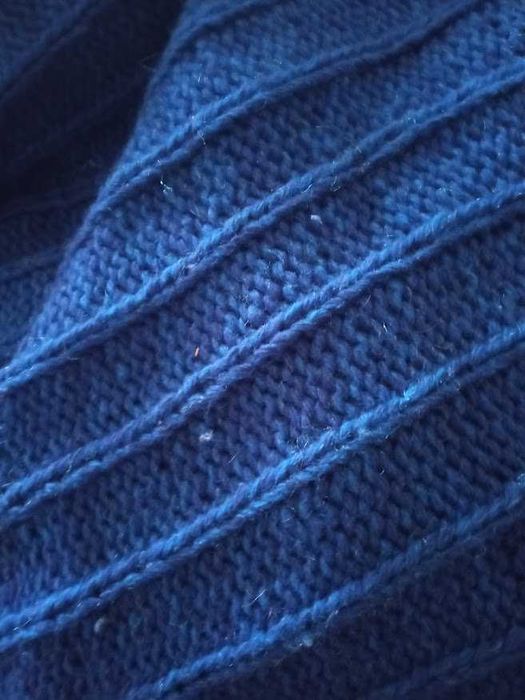 В'язані речі на вагу, вовна, напіввовна, акрил.