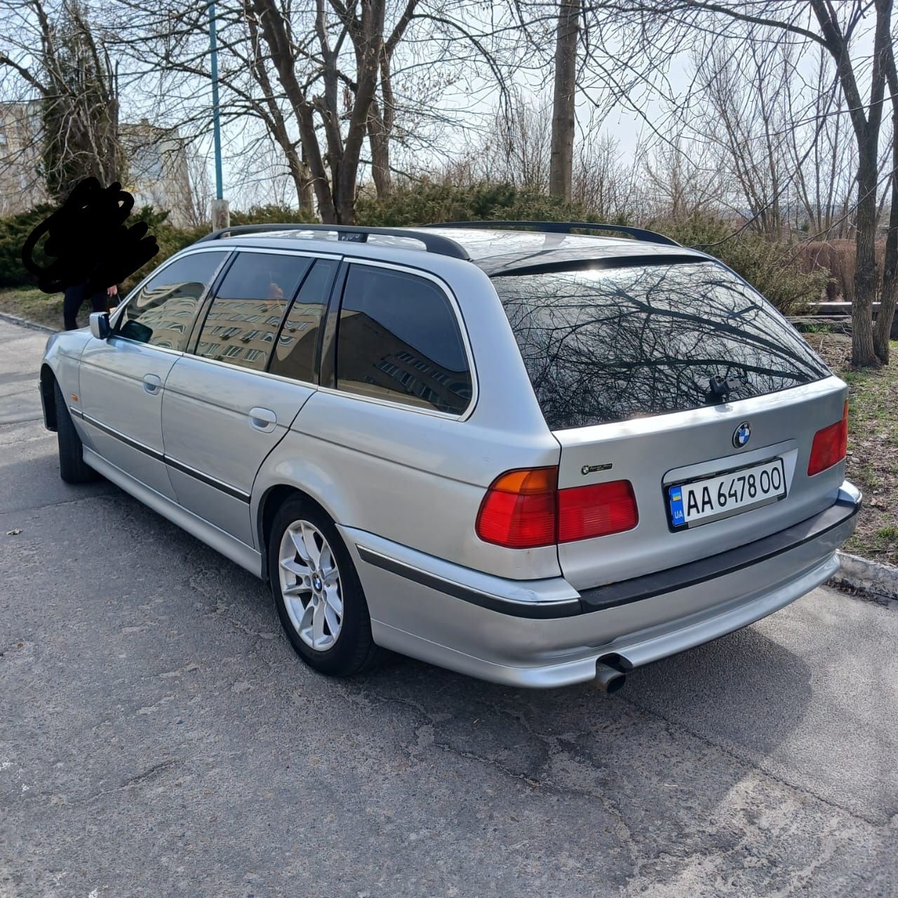 Продам BMW 520 E39