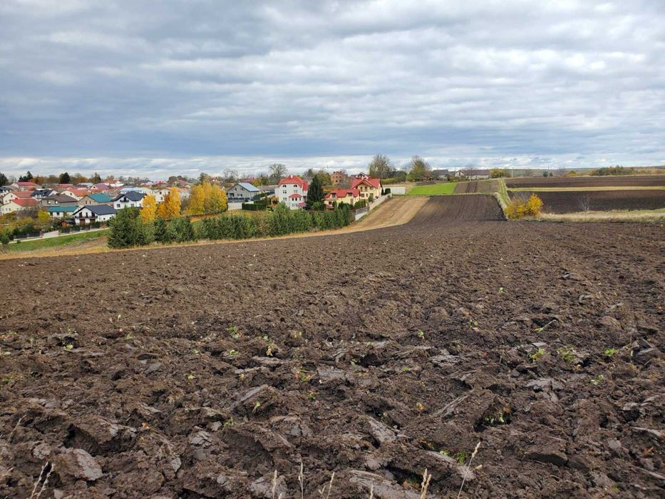 Продаж земельноі ділянки біля Медоборів