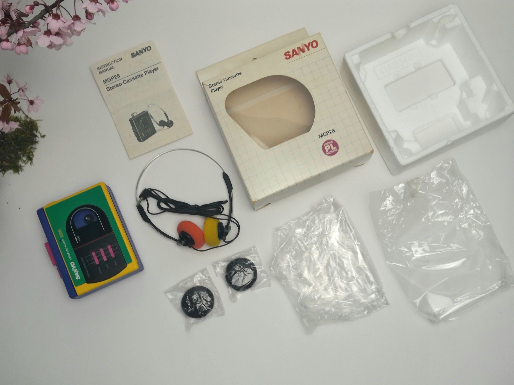 Walkman Sanyo MGP-28 Nowy / 1991r./ Serwis/ Memphis/ unikat