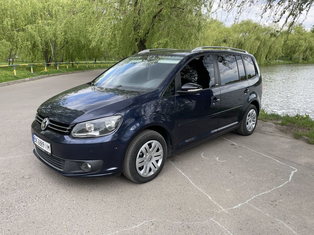 Volkswagen Touran 1.6cdti 2012рік (2011) Туран, Туран