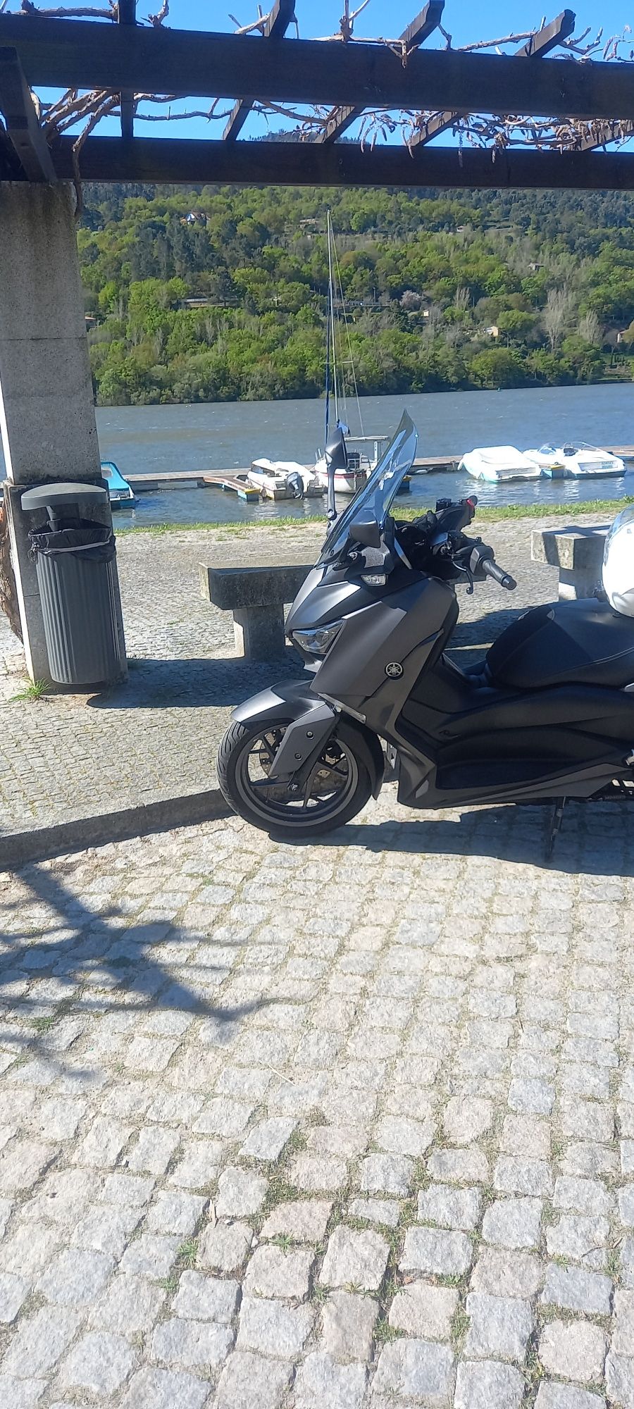 X-max  300 yamaha  2018