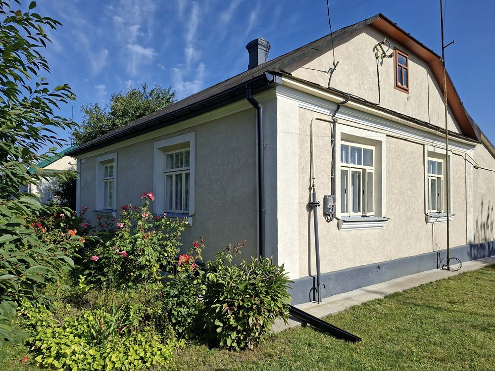 Продаж гарного доглянутого будинку