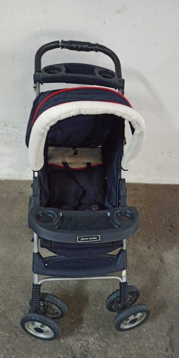 Carrinho de Bebé – Pierre Cardin