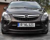 Opel Zafira C maska 85T