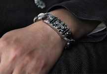 Pulseira Homem, nova. Marca Detail Show