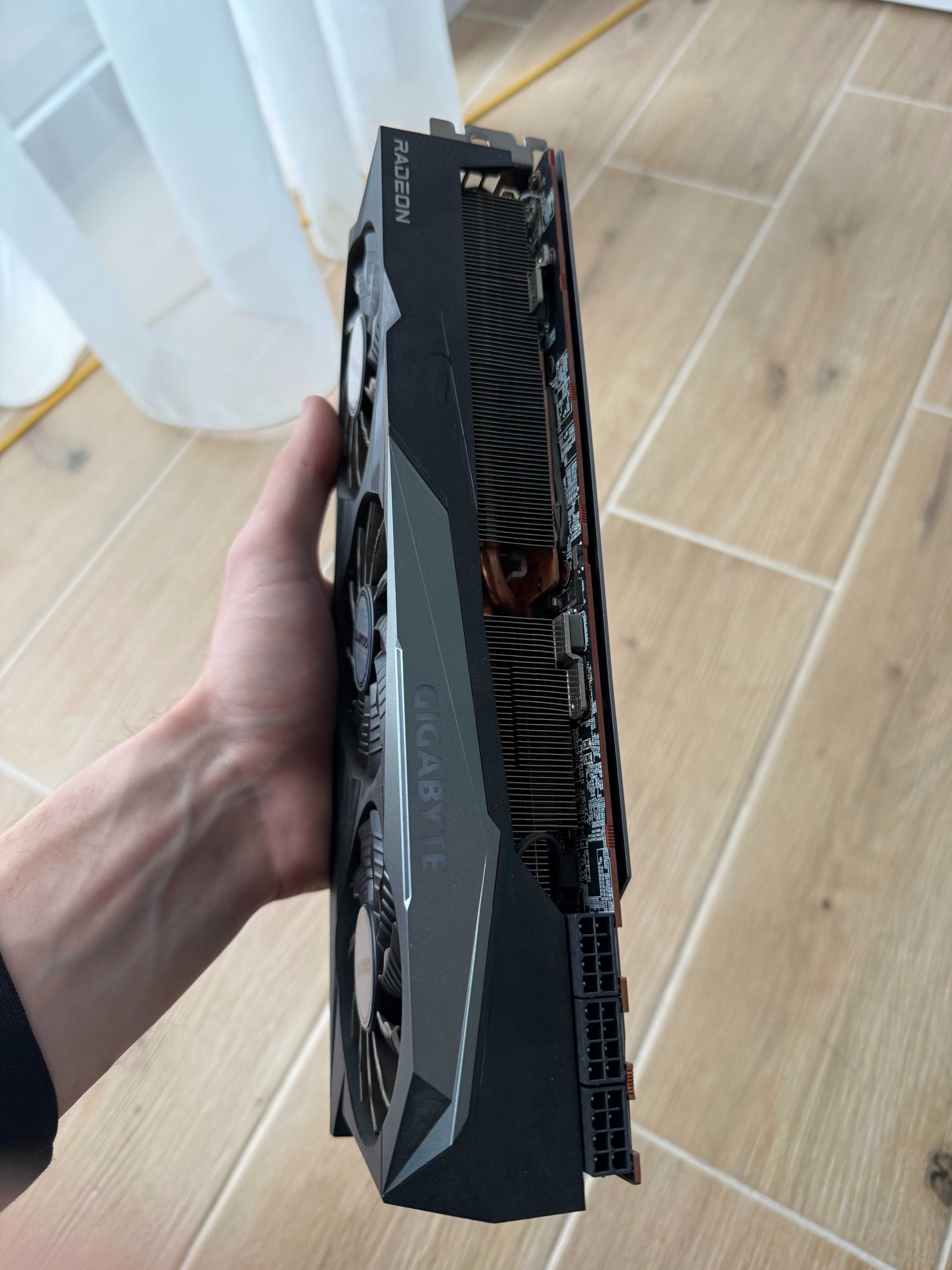 Відеокарти RX 6900XT