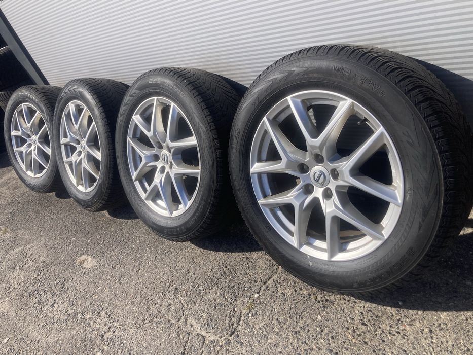 5x108 VOLVO XC40 XC60 XC90 Zima 235/60/18 2023 Rok ET50,5