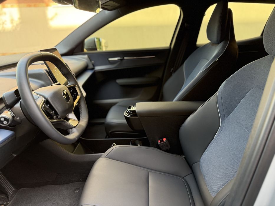 Volvo EX30 2024р нове авто