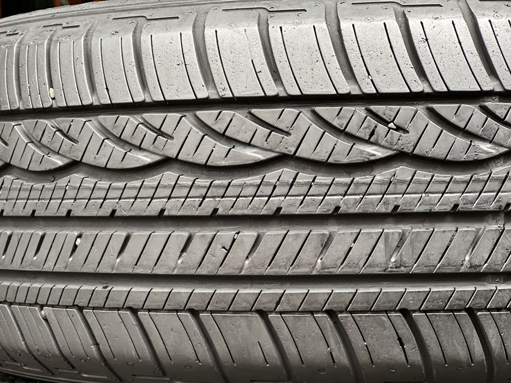 Шины всесезонные 2шт 185/60/R15 Dunlop All Season