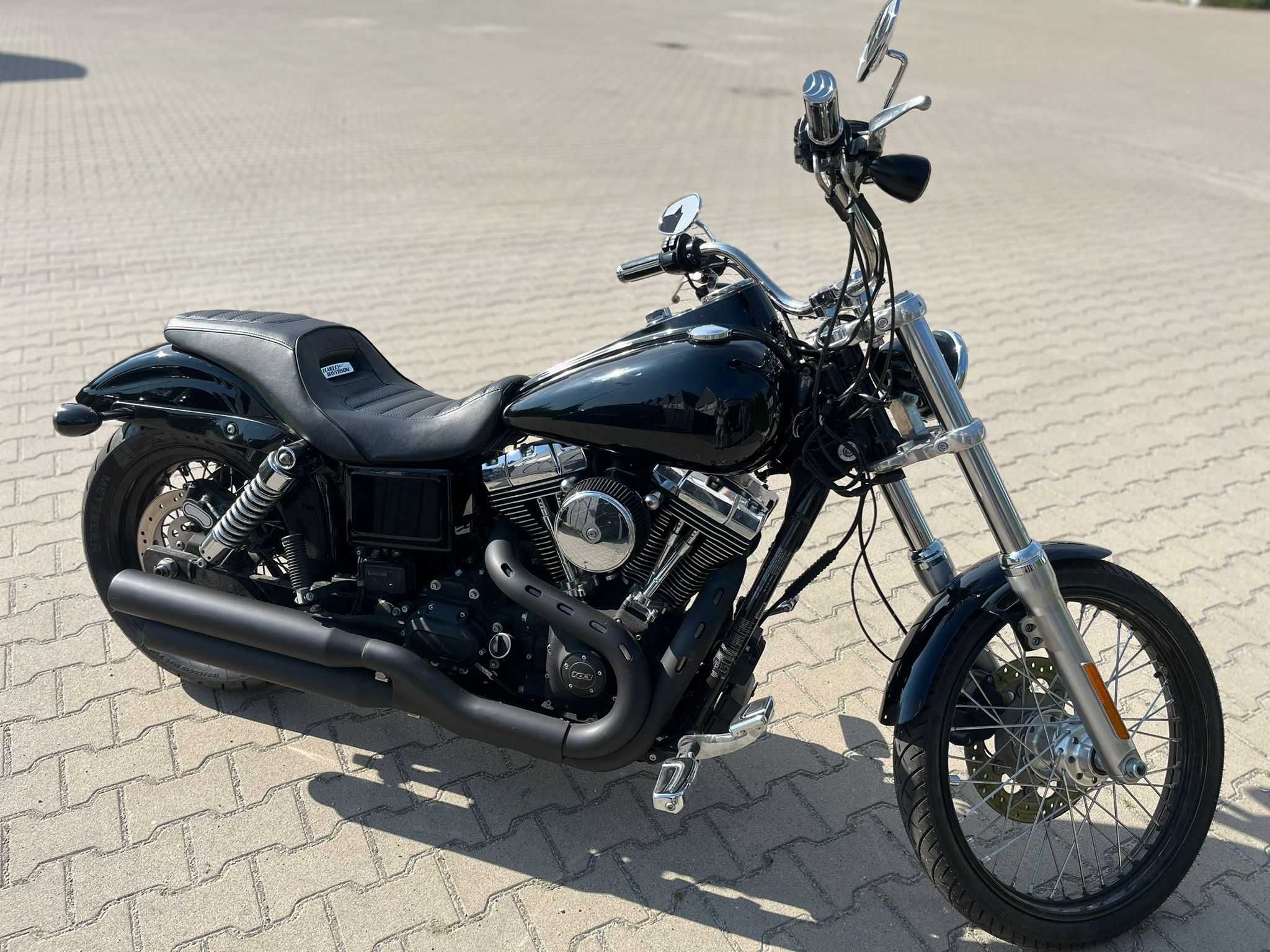 Harley Davidson Dyna Wide Glide 103 rok 2014