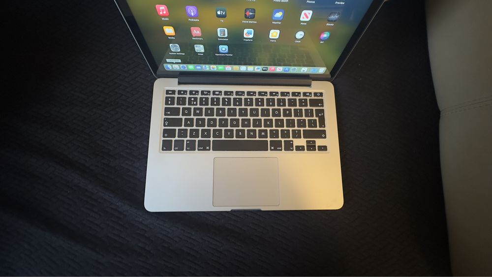 Macbook Pro 2015 Retina 250gb 13-inch