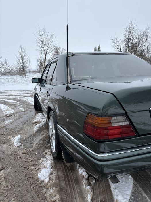 Mercedes-Benz 124 2.0 газ бенз 1995рр