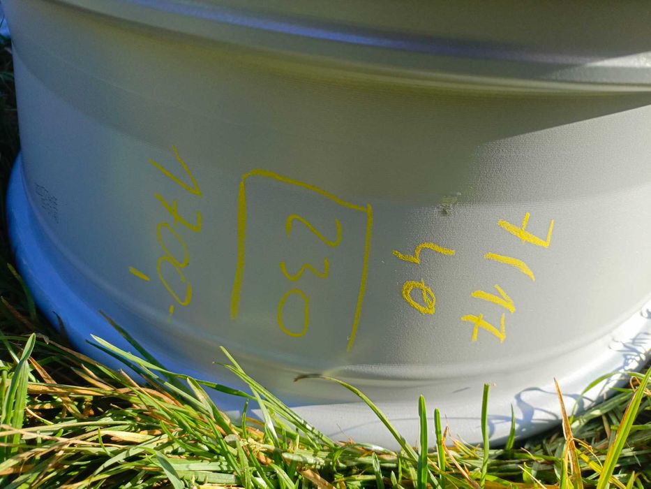 Nowe felgi aluminiowe Renault Dacia Nissan 5x114,3 7jx17 et40