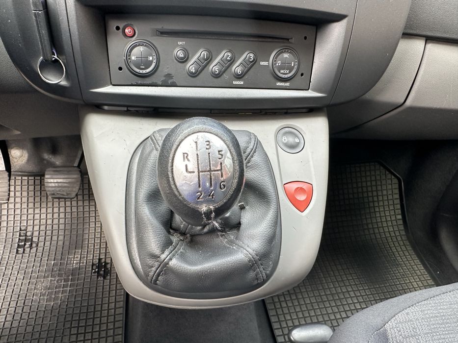 Renault Scenic 2008 1.6 бензин