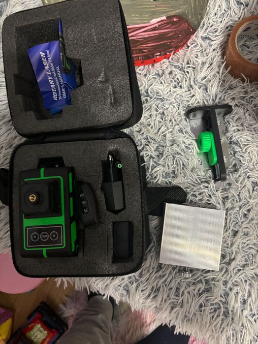 Laser krzyżowy zielony