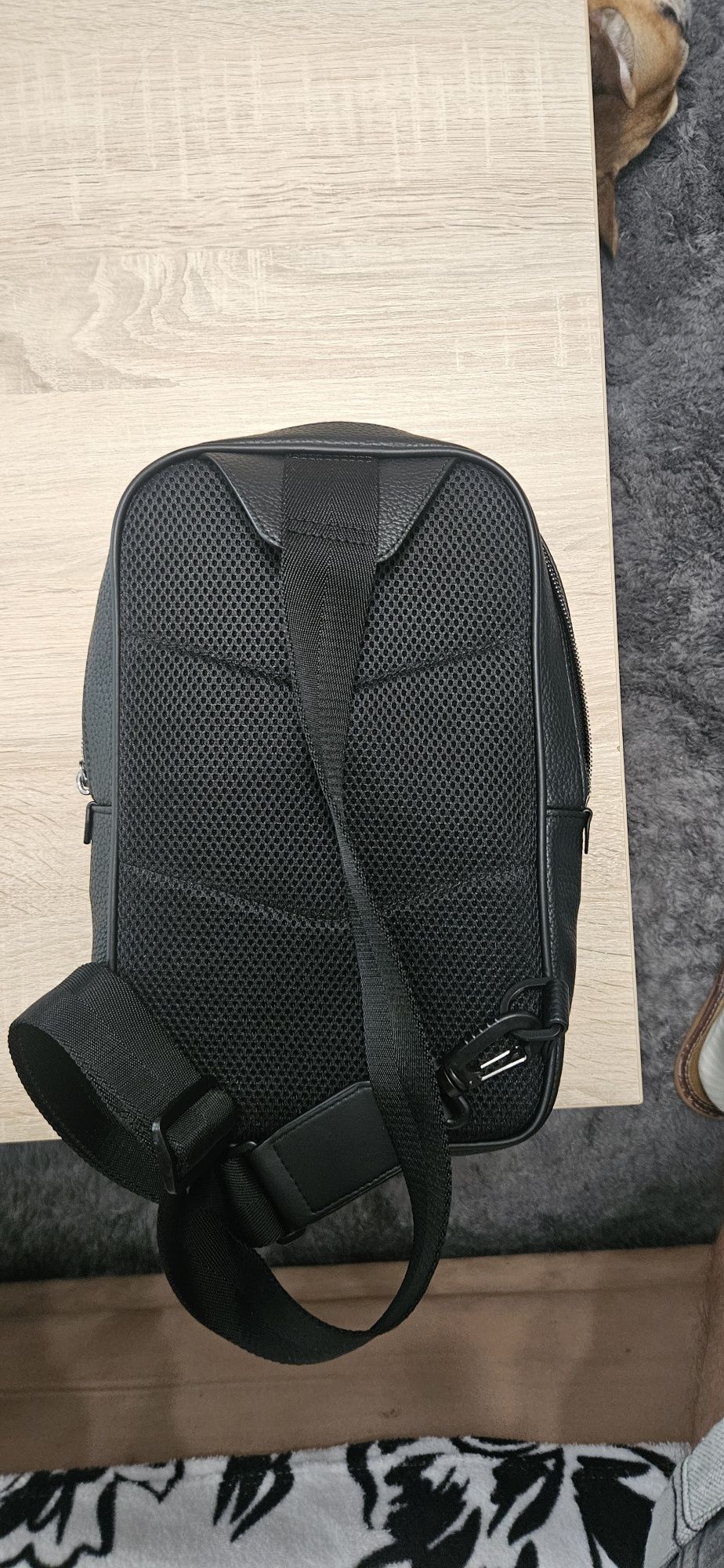 Plecak mały hugo boss Nowy