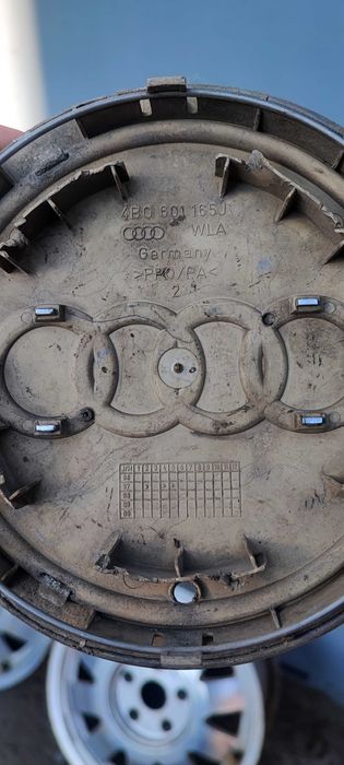 Диски AUDI A4 - A6. R15. 6jx15 et45 5x112. 8d0601025m