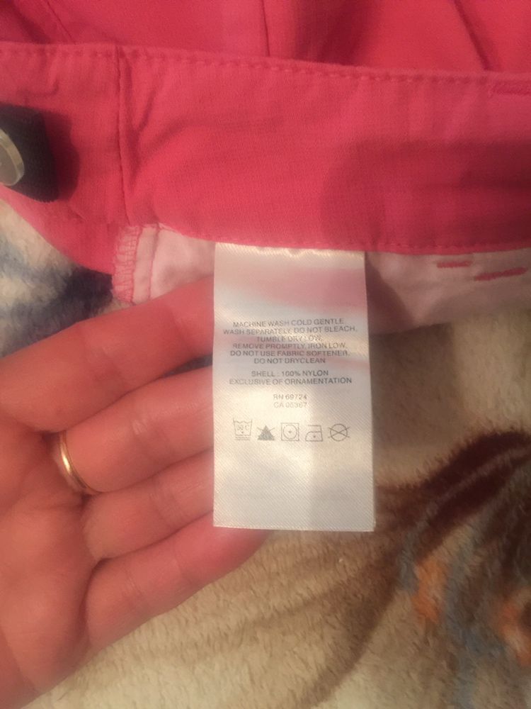 Шорты для девочки columbia  и gap,