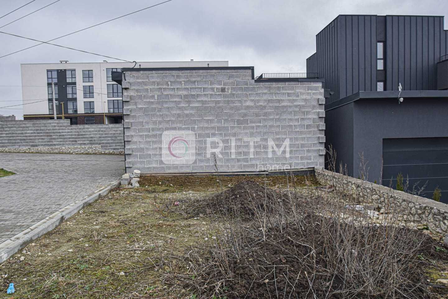 Продаж власного 2-х поверхового затишного котеджу  в Петриках