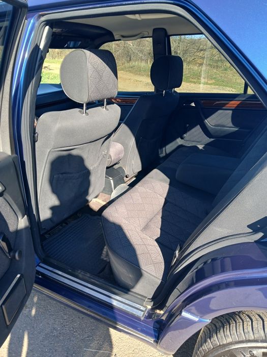 Мерс 124 в нормальном состоянии