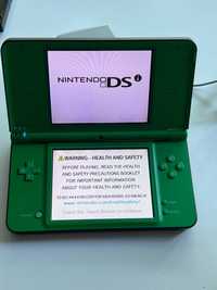 Nintendo DSi XL piękny zielony + zasilacz