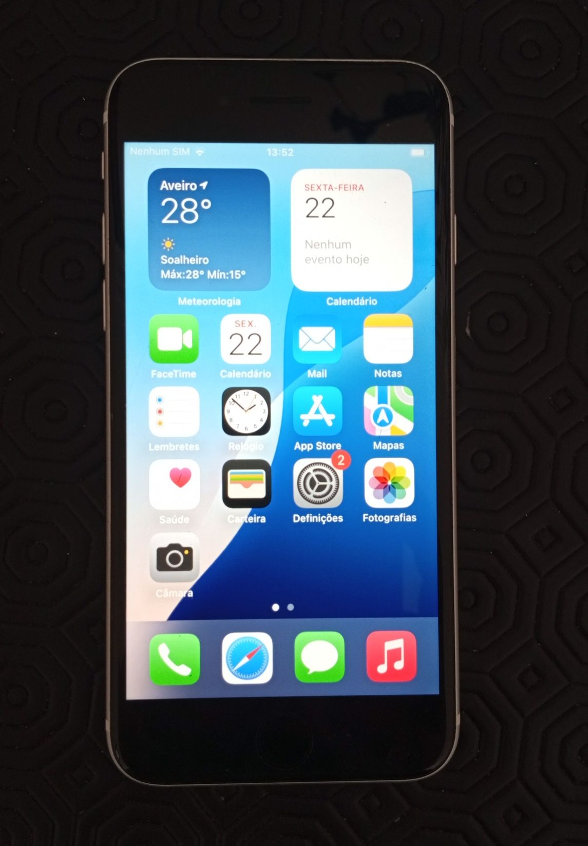 iPhone SE 2020  como novo